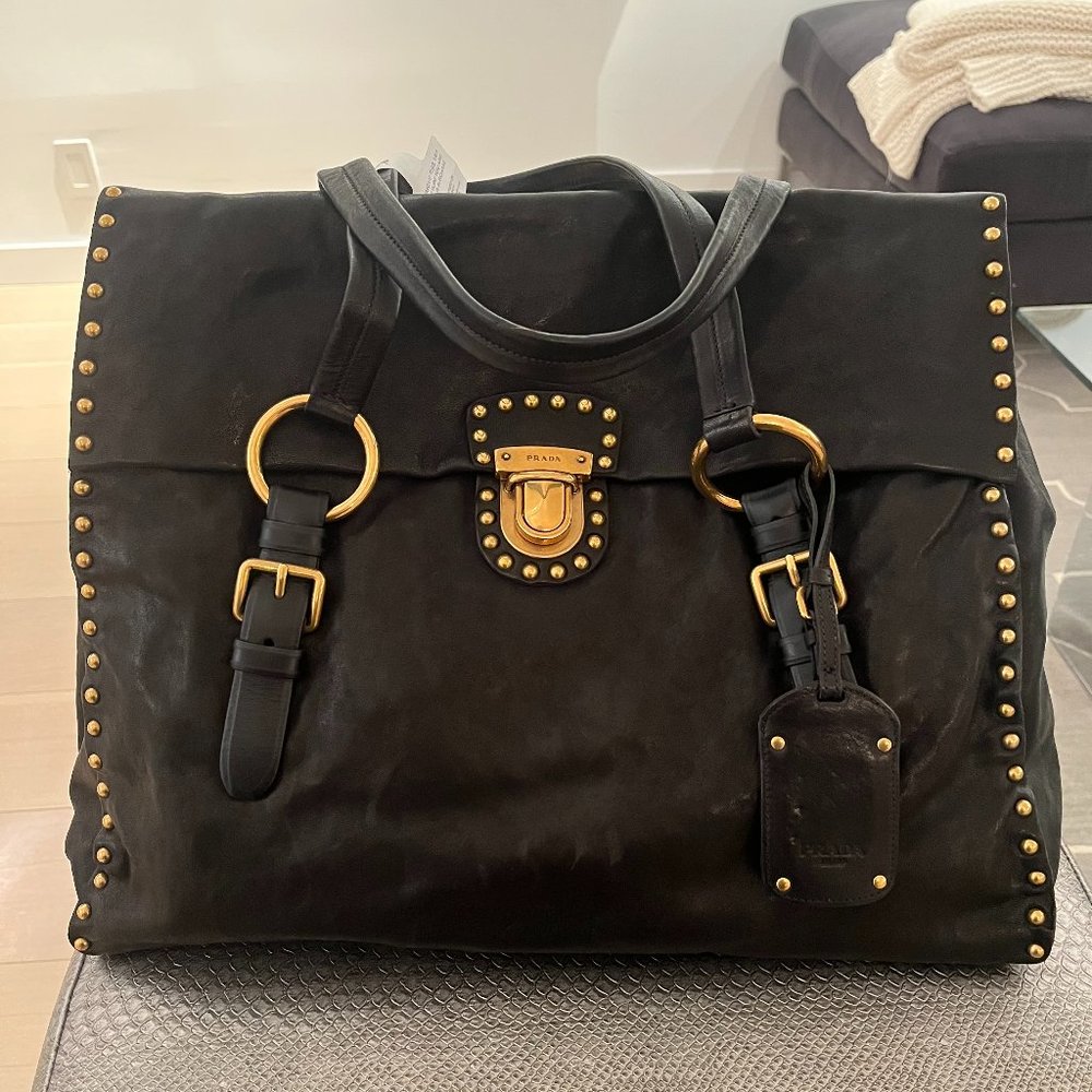 Authentic Prada Nappa Aviator Black Handbag NWT